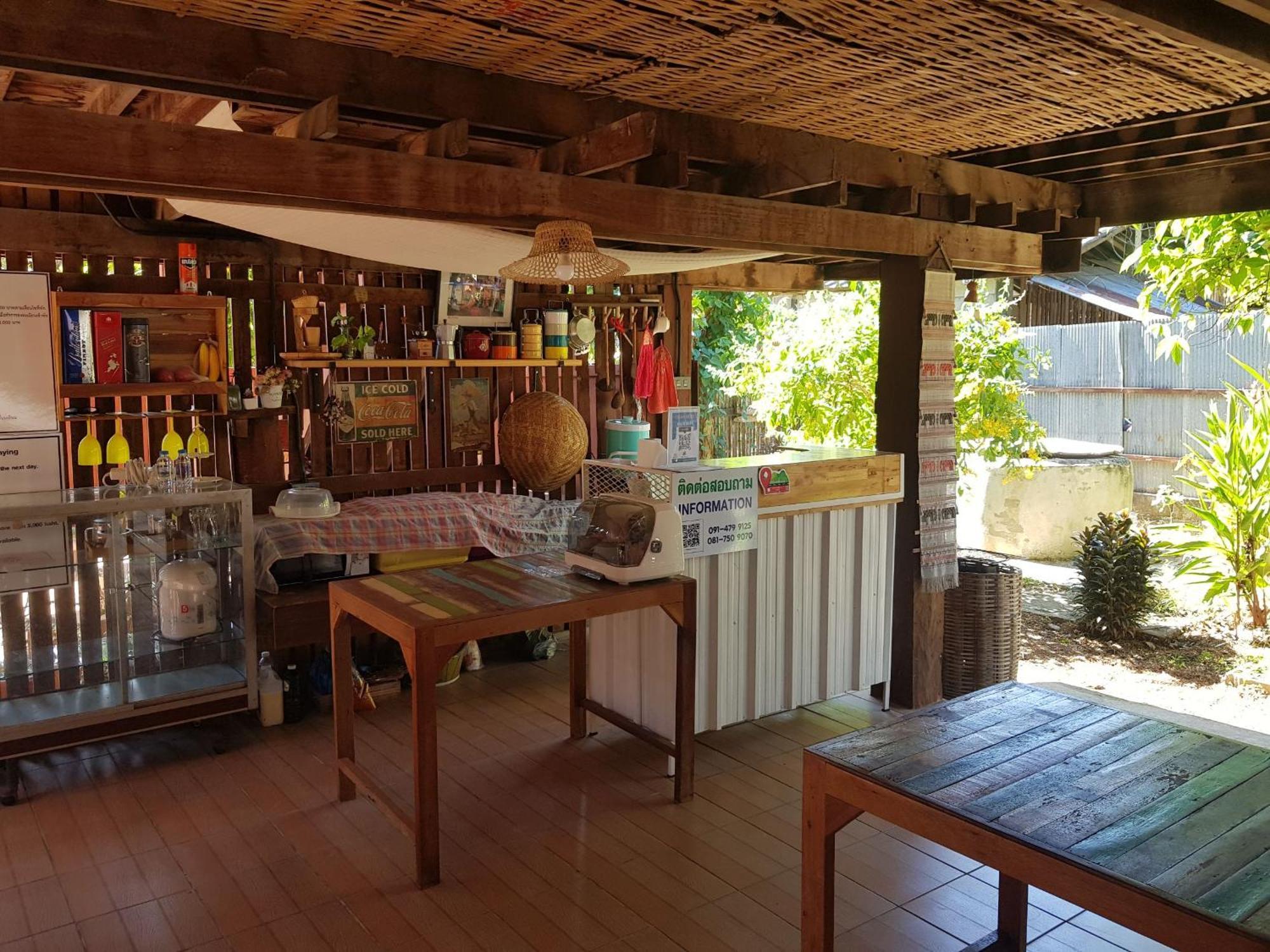 Kedthawa Homestay เฮือนเก็ดถะหวา Ban Cho Lae Luaran gambar