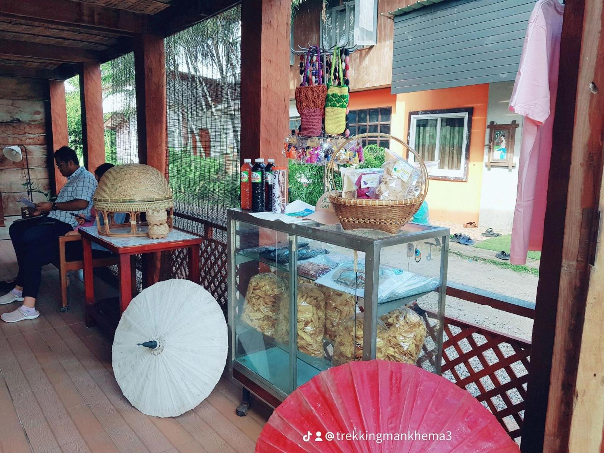 Kedthawa Homestay เฮือนเก็ดถะหวา Ban Cho Lae Luaran gambar